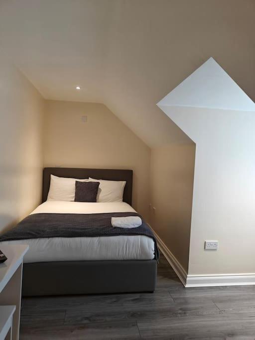 Luxury 5-Bed House Near Nec & Bhx Apartment โซลิฮัล ภายนอก รูปภาพ