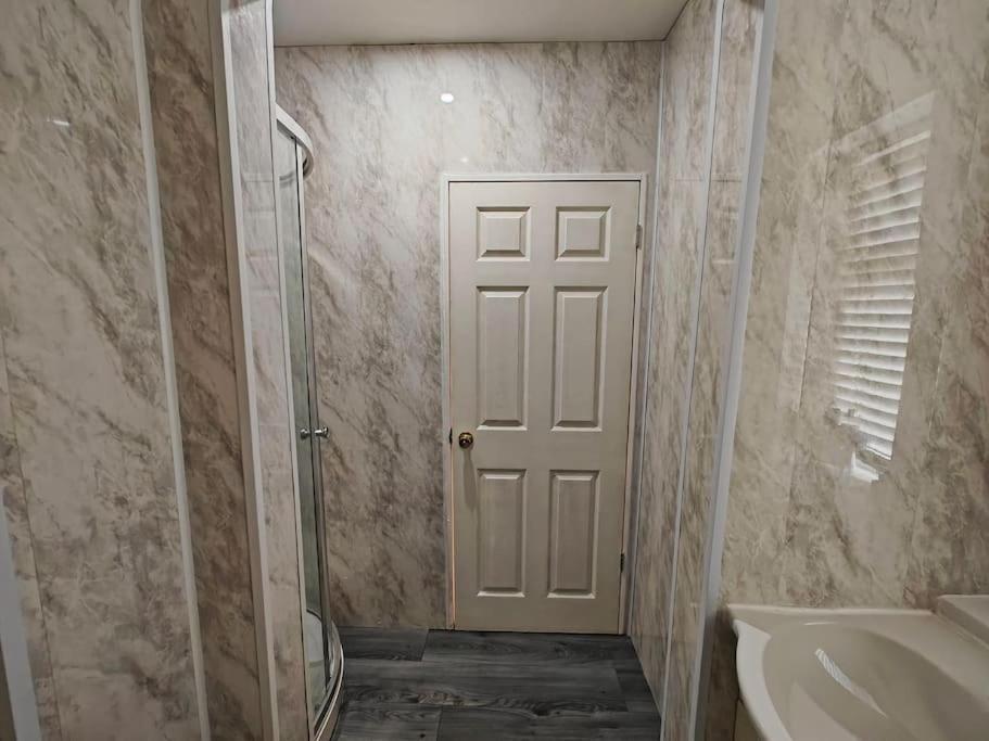 Luxury 5-Bed House Near Nec & Bhx Apartment โซลิฮัล ภายนอก รูปภาพ